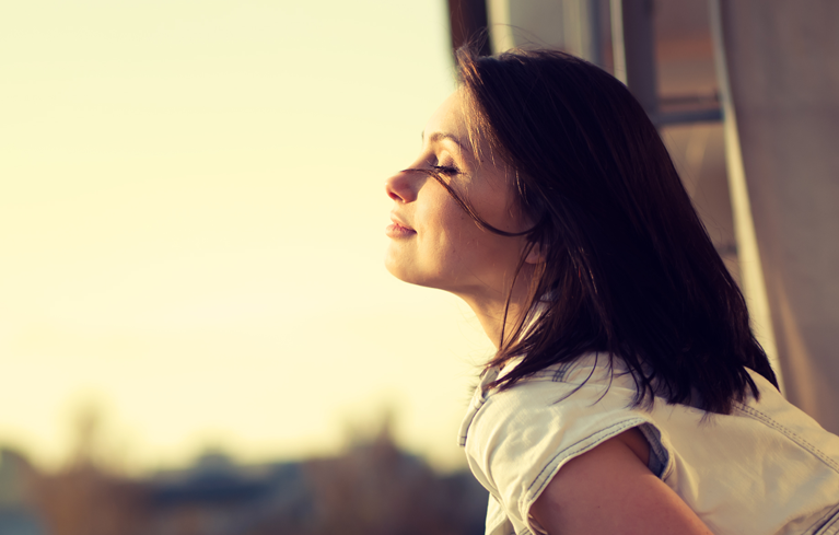 Frau im Licht