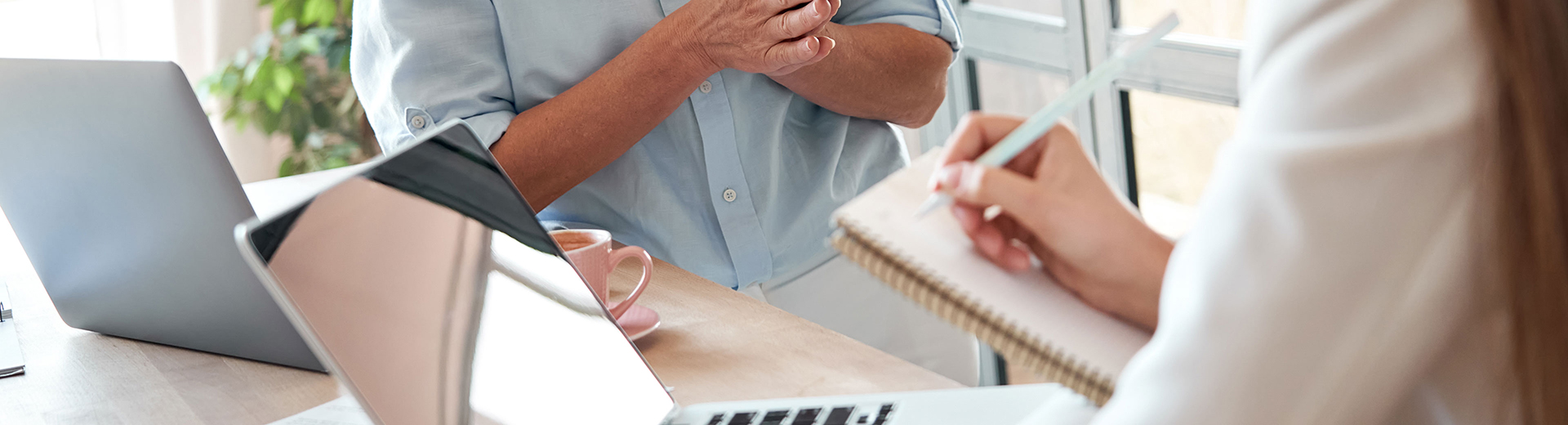 Patientin und Ärztin im Gespräch