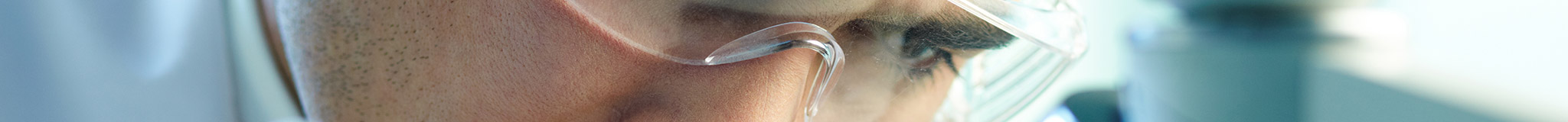 Generika entsprechen wie alle anderen Arzneimittel den strengen Kriterien der Zulassungsbehörde und weisen eine einwandfreie pharmazeutische Qualität auf